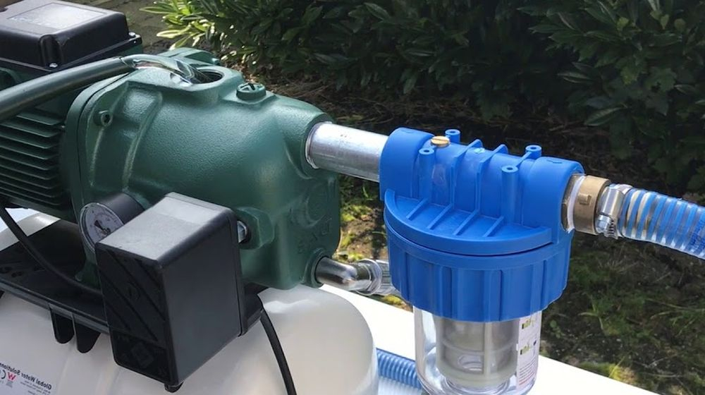 hydrofoorpomp regenwaten gebruiken
