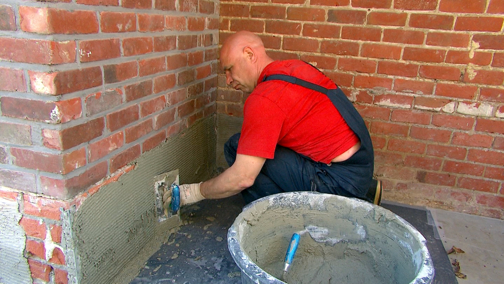 hechtingsmortel faire du plâtrage