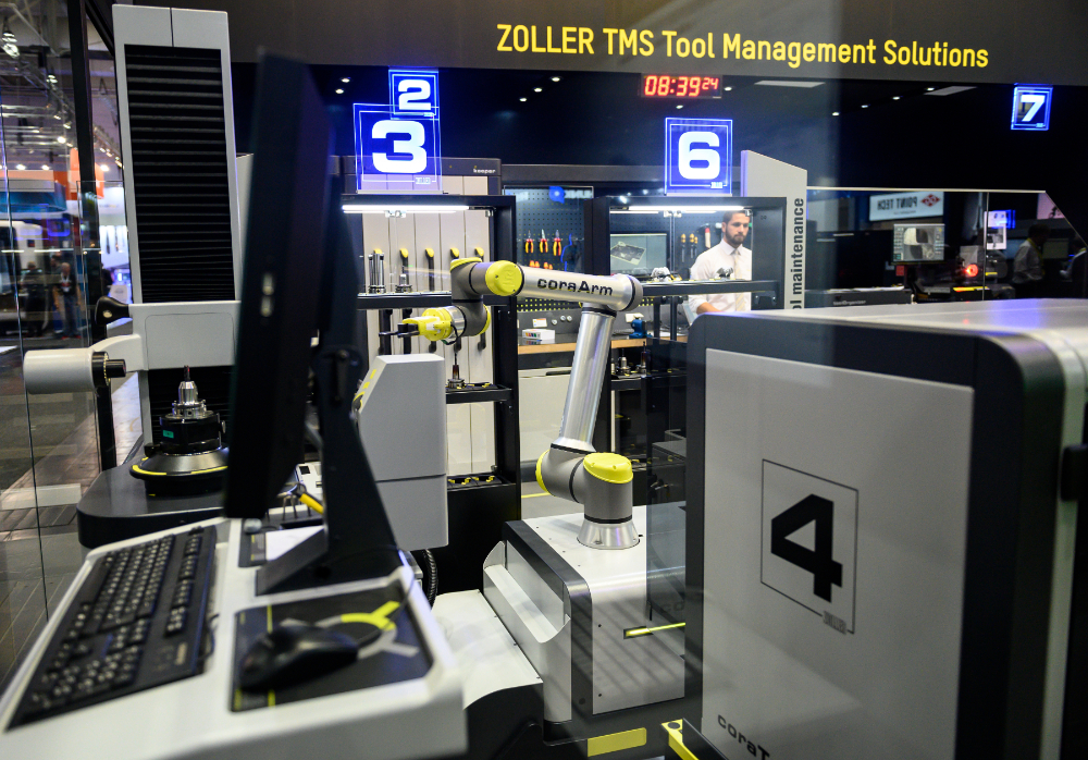 Een goed voorbeeld van de manier waarop automatisering zich zal uitstrekken  naar het volledige proces, en de rol die AGV&rsquo;s hierin zullen spelen, was te zien bij Zoller