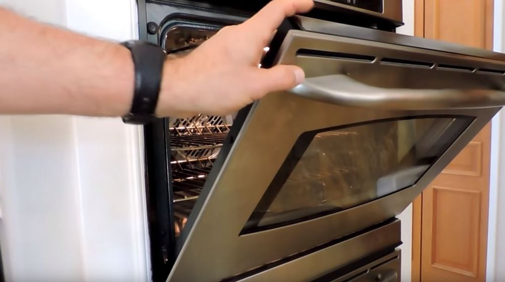 ovendeur luchtcirculatie oven