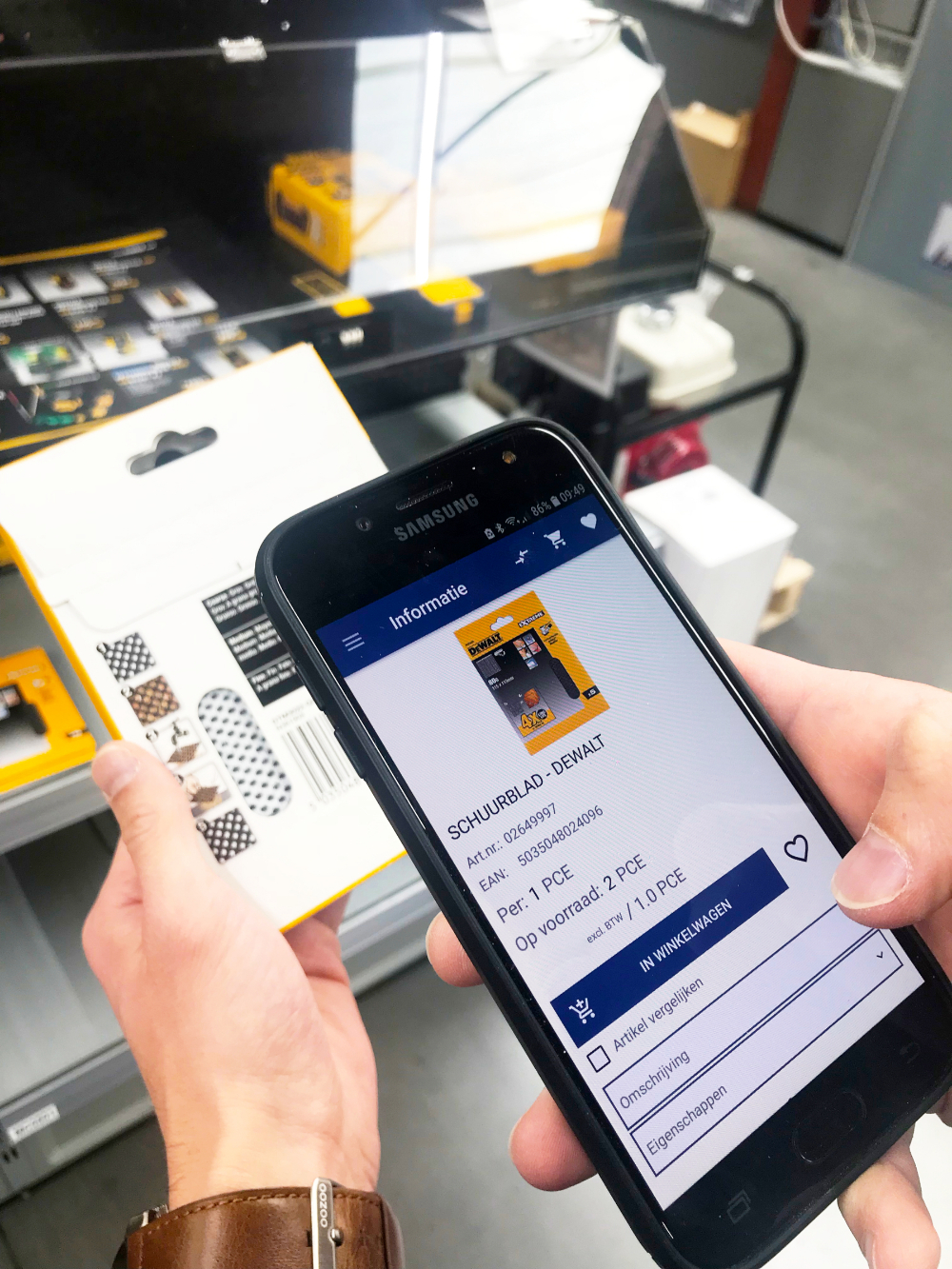 La VDB SCANAPP permet de scanner facilement chaque produit afin de consulter des informations à son sujet ou de le commander