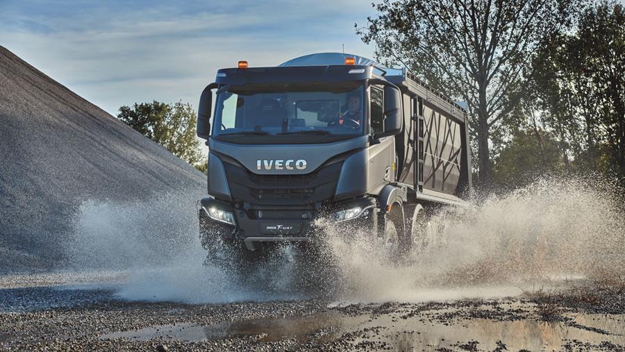 100% offroad T-WAY maakt IVECO's zware WAY-gamma compleet