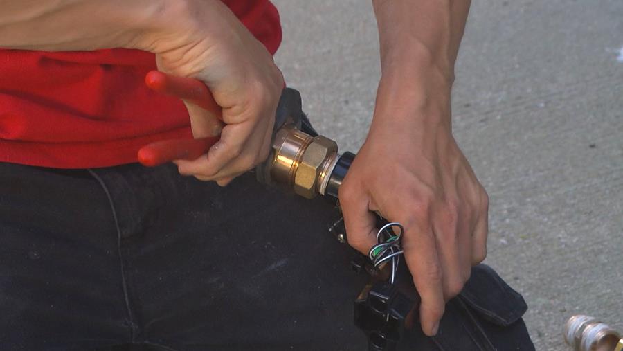 raccord op automatische klep