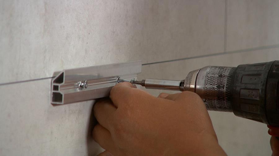 Spiegels werken vaak met een ophang