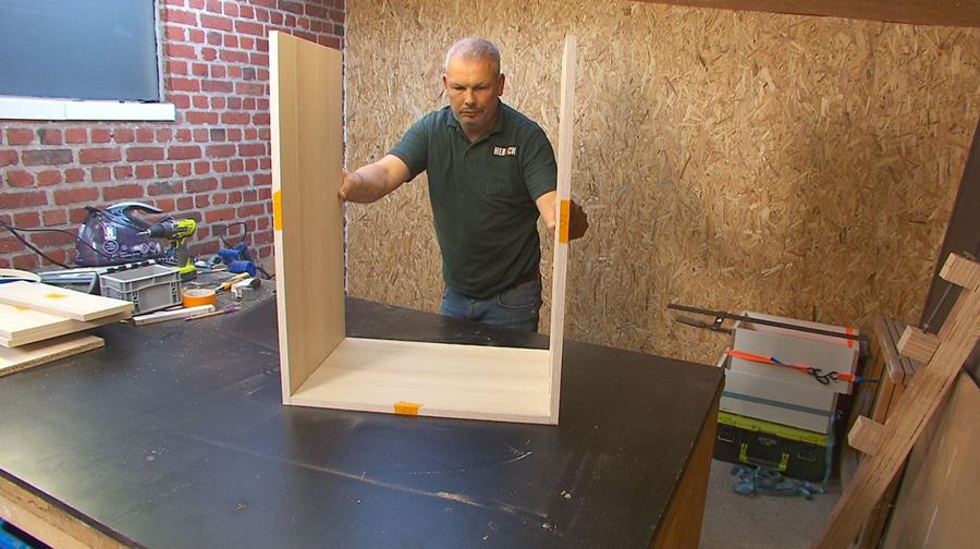 planken in elkaar zetten